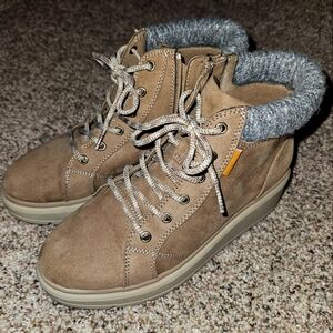 Dr Scholl's wedge boots